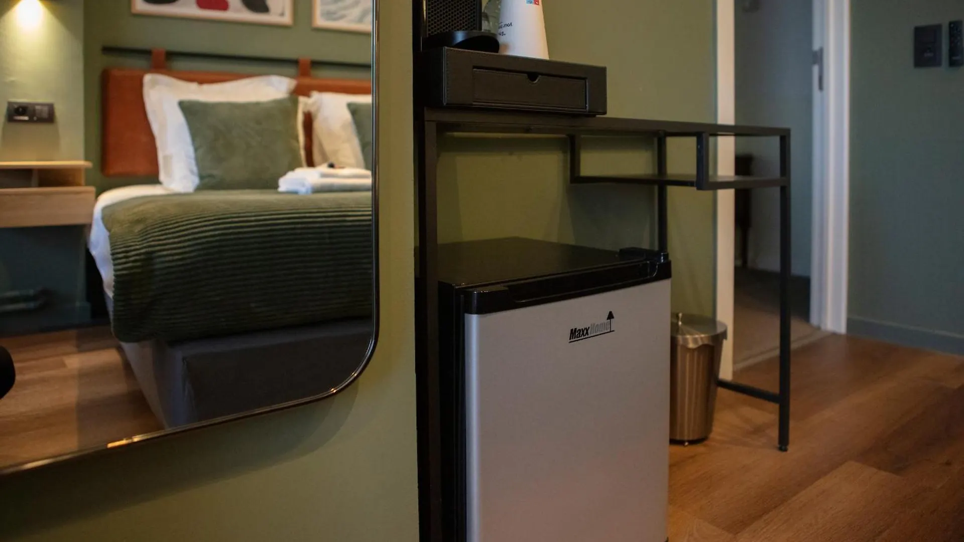 Gillis Eight By Romy&Travis Hotel Brugge
